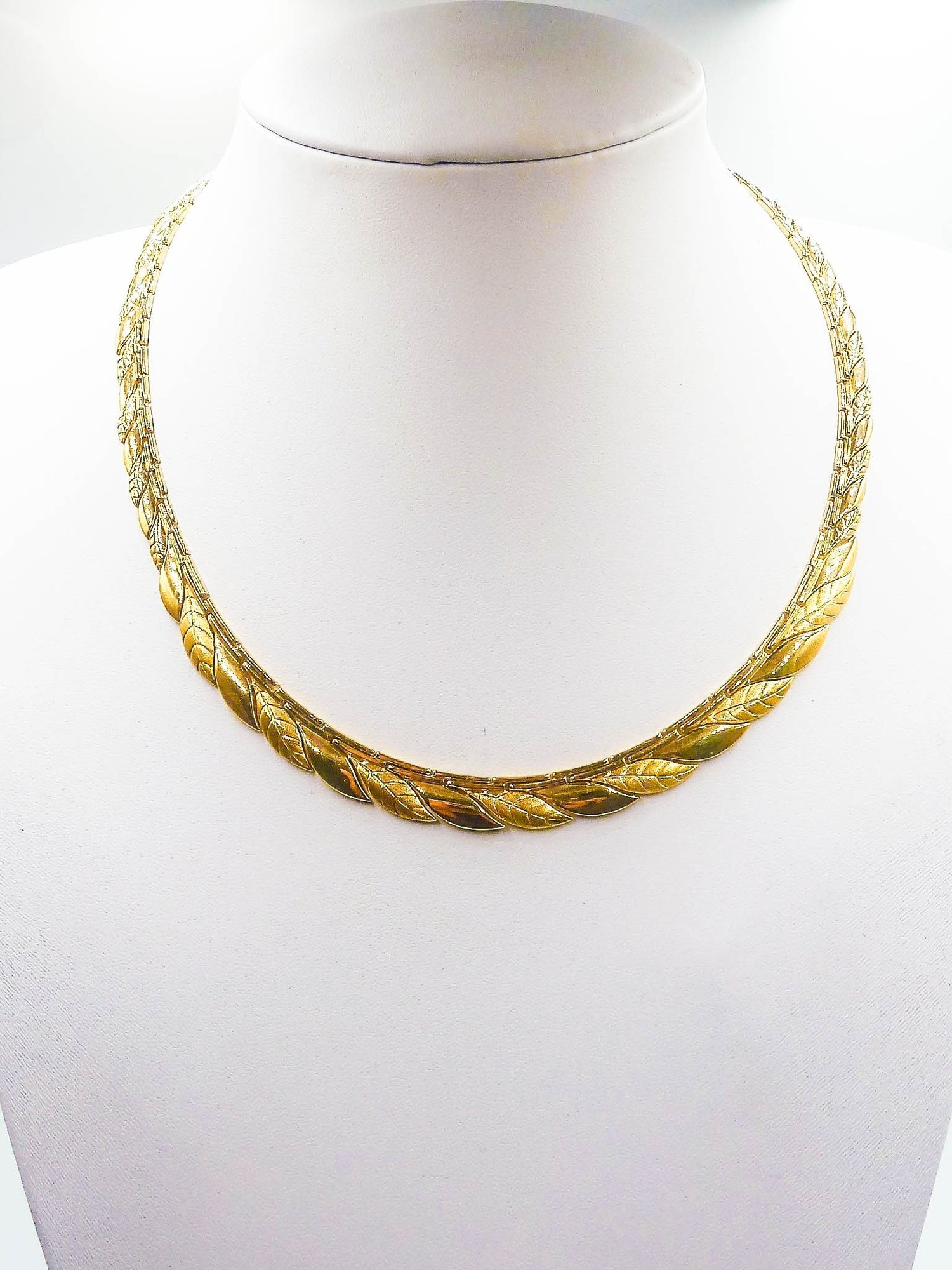 Collar de Oro Amarillo 18K - Dressamina